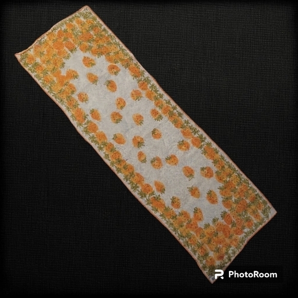 Vtg 1960s Vera Neumann Verasheer Silk Blend Orange Strawberries Long Scarf - Picture 2 of 5